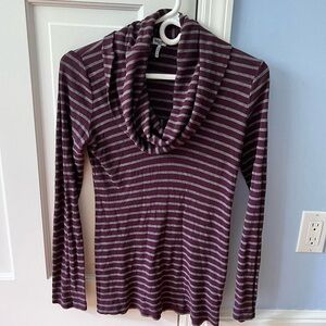 splendid purple and gray stripe slouchy knit turtleneck size M